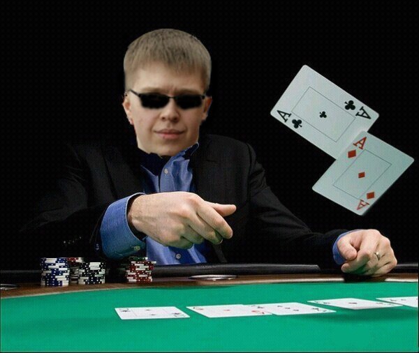 Happy_poker_player